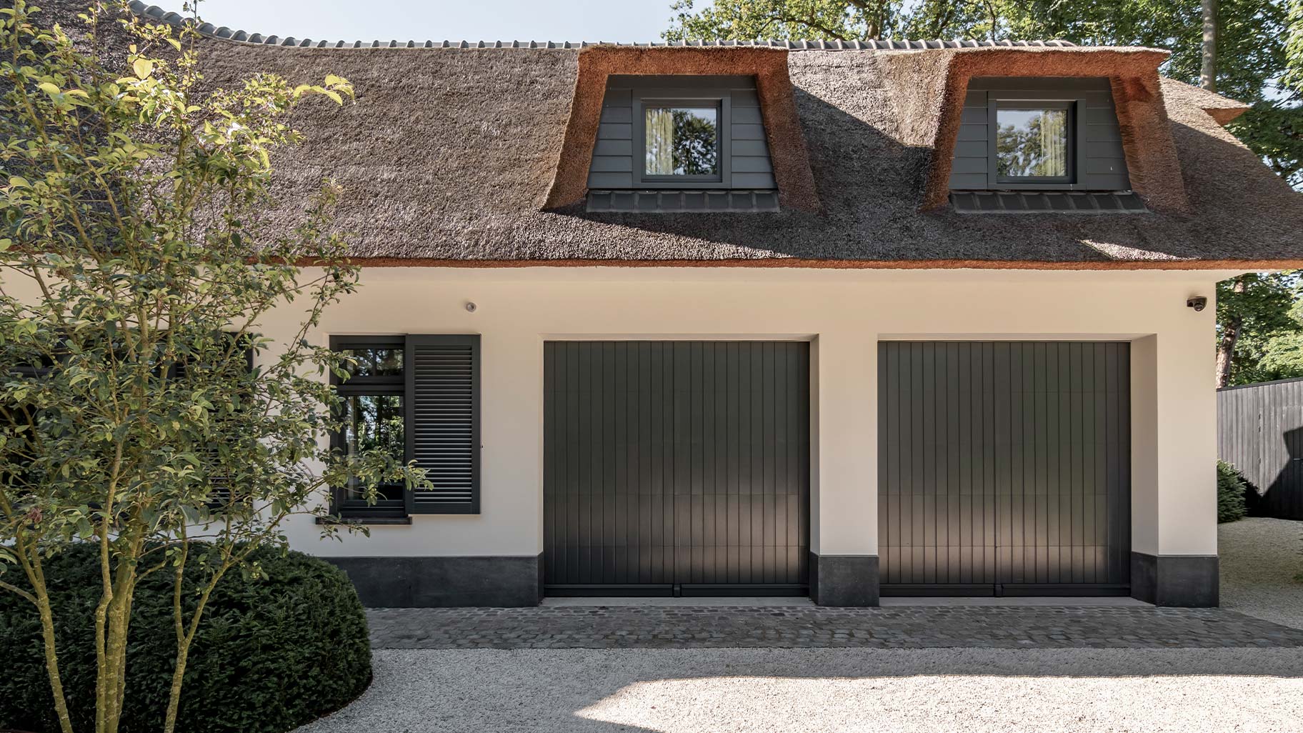 wooden-sectional-door-Different-Doors